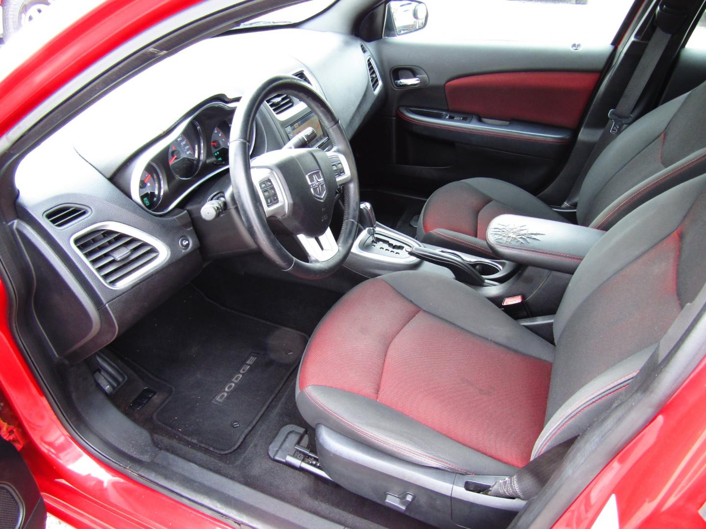 2012 Red Dodge Avenger SXT (1C3CDZEG1CN) with an 3.6L V6 DOHC 24V engine, Automatic transmission, located at 15016 S Hwy 231, Midland City, AL, 36350, (334) 983-3001, 31.306210, -85.495277 - Photo#2